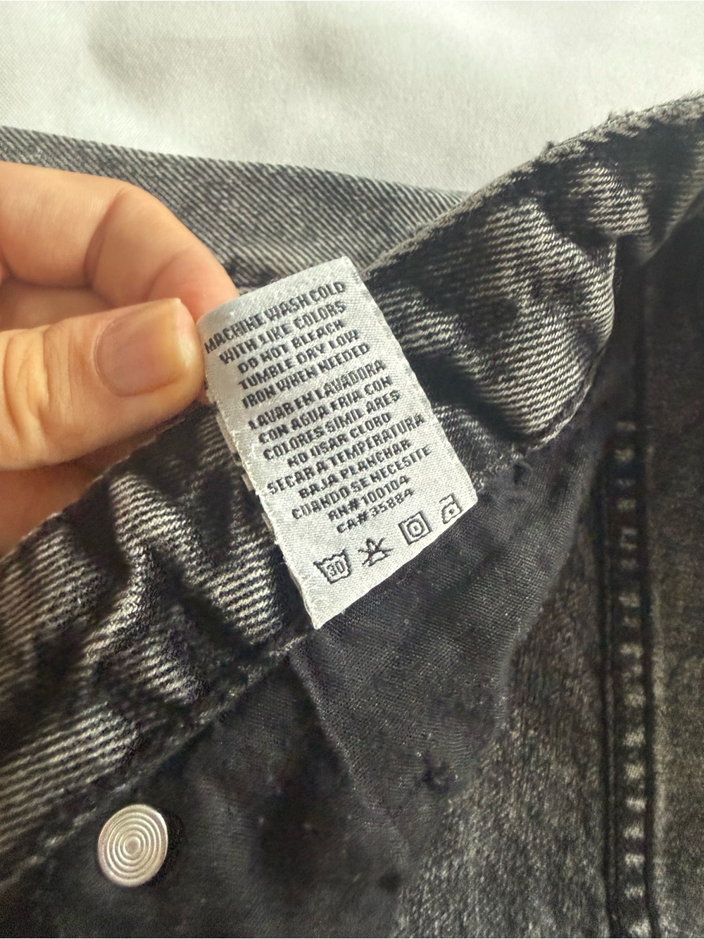 2 pairs of Rebecca Minkoff jeans size 10 ,and Song size 7/28. - Picture 6 of 15